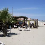 Beachfront Penthouse In Residencial Dos Mares Lägenhet