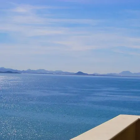 Beachfront Penthouse In Residencial Dos Mares لا مانغا ذيل مار مينور