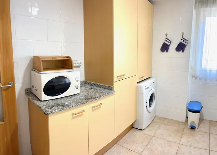 Beachfront Penthouse In Residencial Dos Mares Appartement