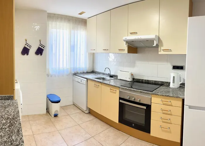 Beachfront Penthouse In Residencial Dos Mares *