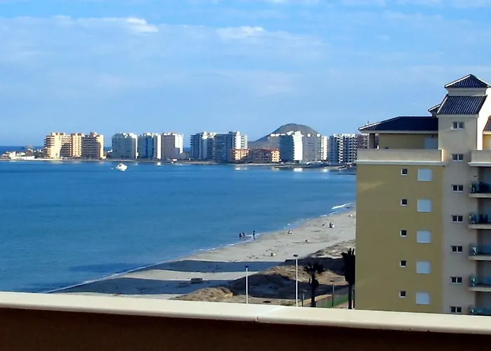 Apartment Beachfront Penthouse In Residencial Dos Mares *